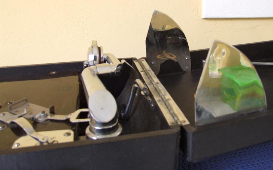 Brilliant Gramophone (03)