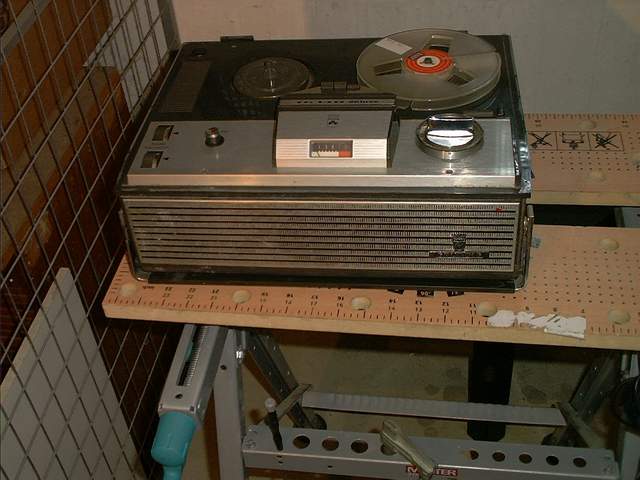 Grundig TK 140