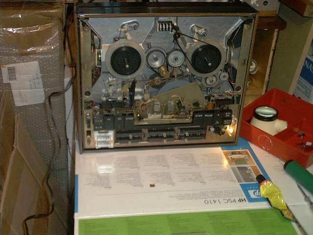 SABA TG 574 offen von vorne