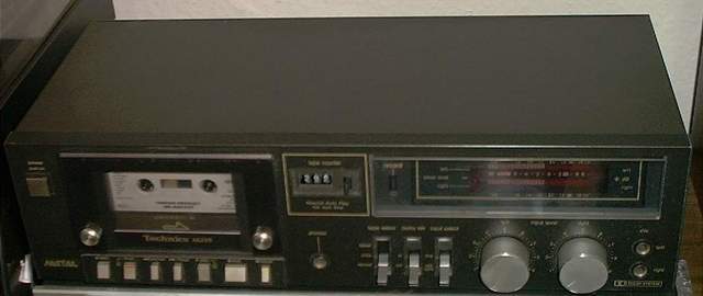 Technics M215