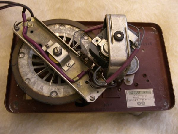 Tefifon KC1-Laufwerk_a