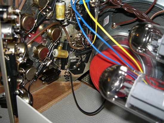 Suprem Kofferverstärker Solist - Modifikation Bild 7